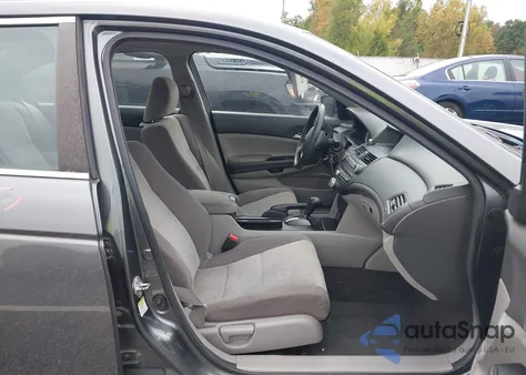 2010 Honda Accord 2.4 Lx from USA, damaged, VIN 1HGCP2F35AA066742